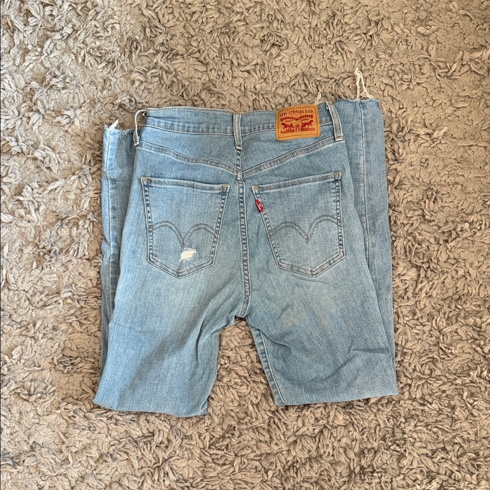 Levi's Light Blue Ripped Skinny Jeans - Picture 3 of 4
